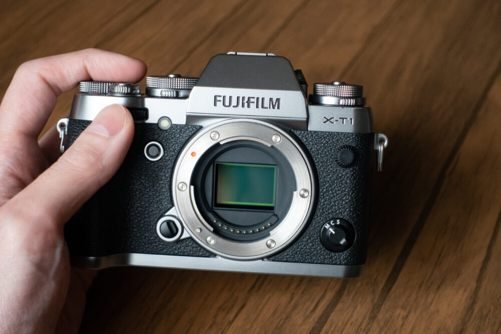 Fujifilm X-T1(縦グリップVG-XT1付き)
