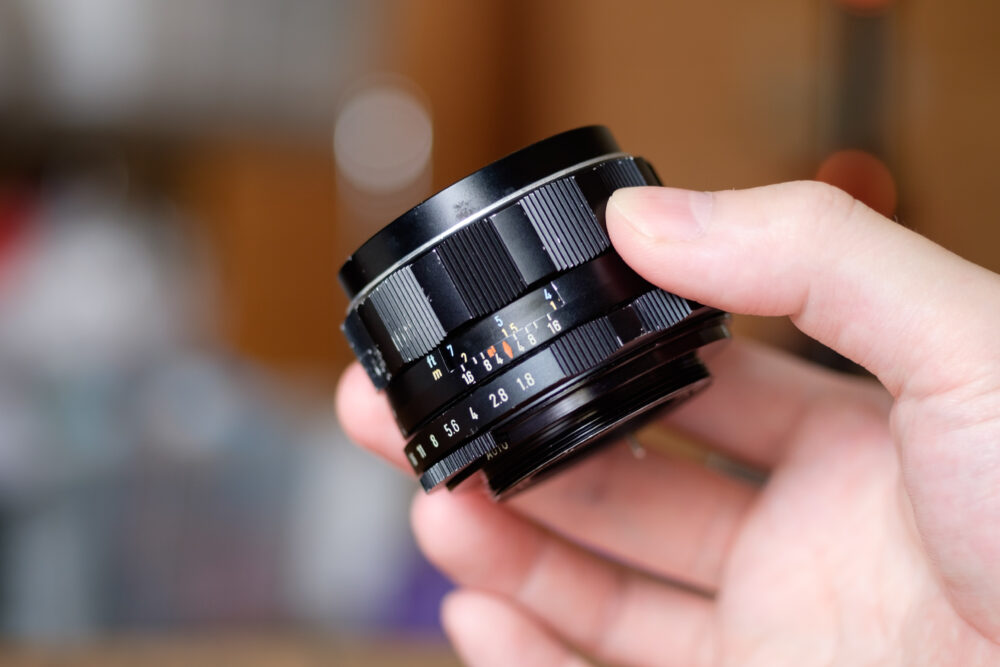 新作人気 前期型 Super Takumar 55mm F1.8 フード付 L399 sushitai.com.mx