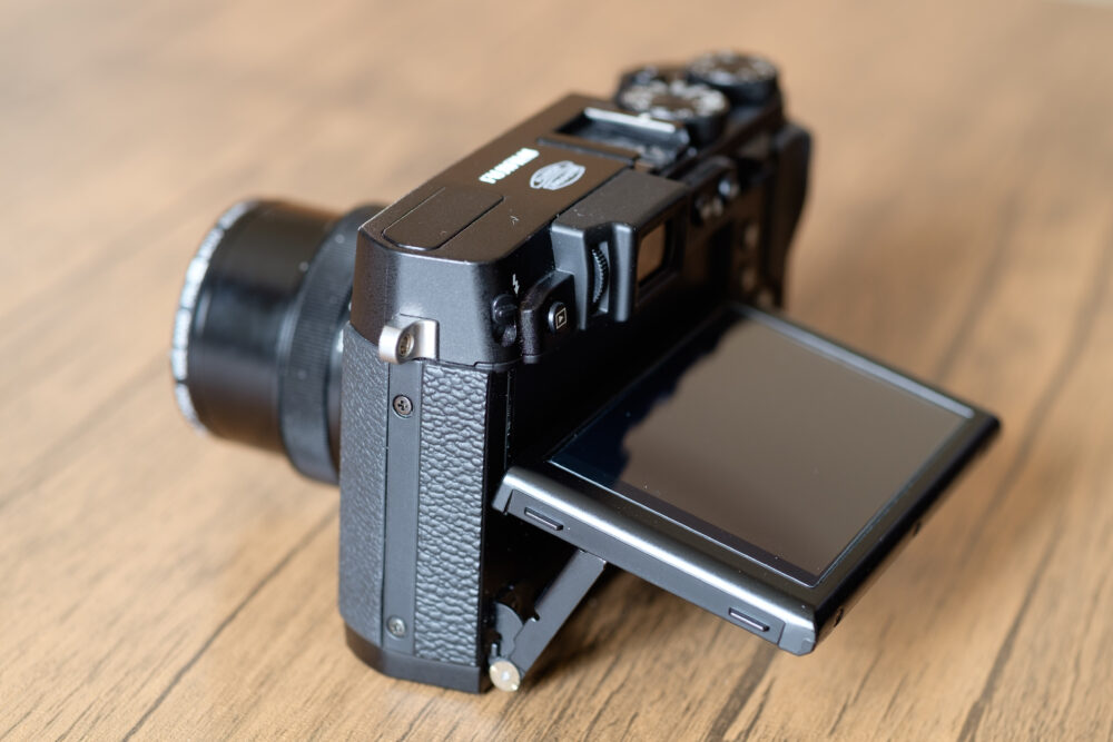 日本超安い FUJIFILM X30 写真を楽しむのに良いカメラですよ